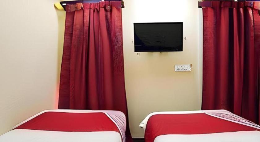 5 Diamond Otel Bangkok Dış mekan fotoğraf